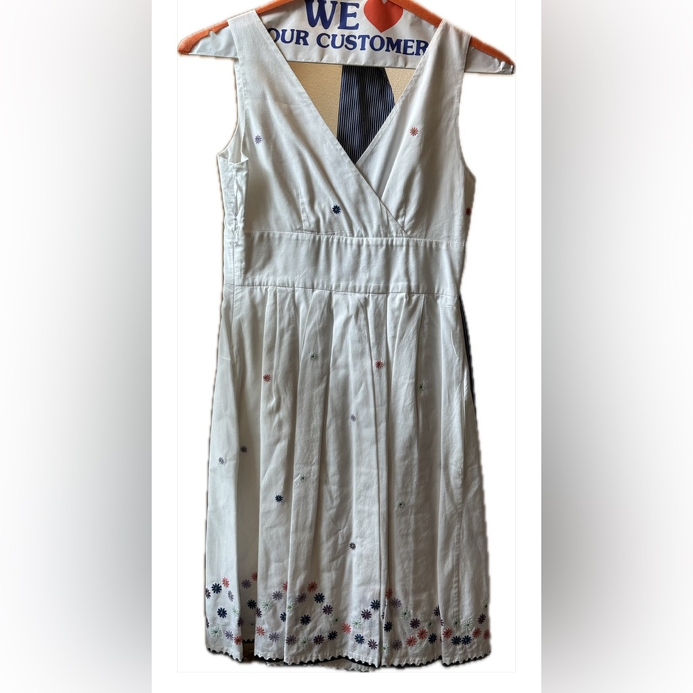Sleeveless Embroidered White Dress with Blue and White Striped Fabric Loops